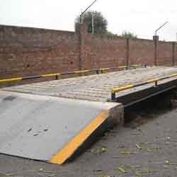Manufacturers Exporters and Wholesale Suppliers of Heavy Weigh Bridges Pune Maharashtra